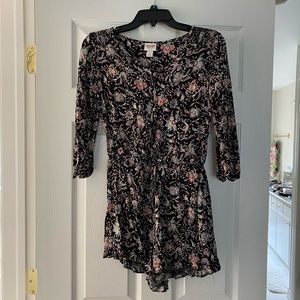 Black Paisley Print Romper Size Small